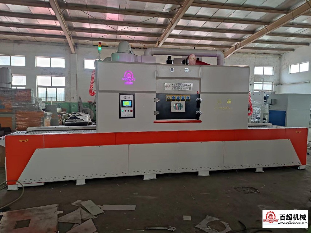 2023版P1578T-20履带输送式喷砂机
